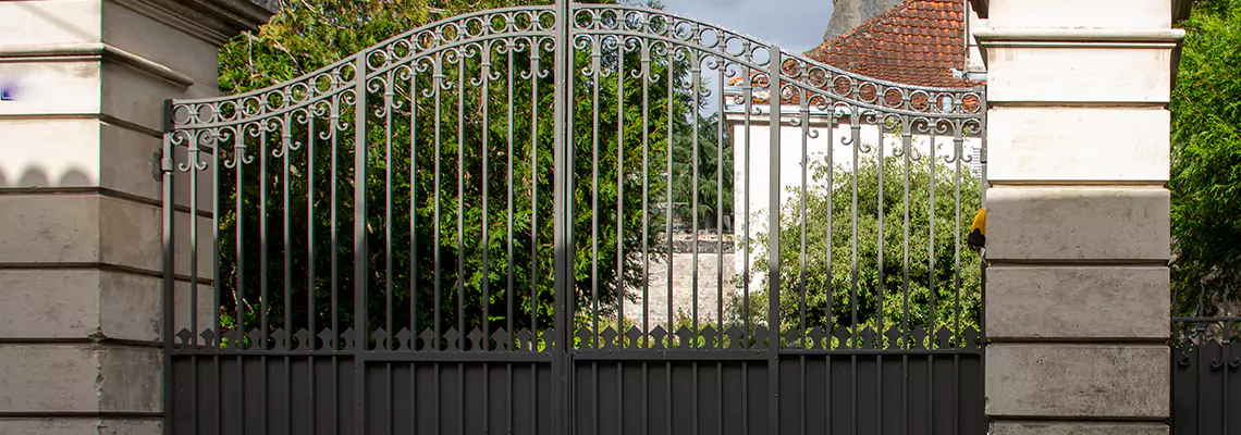 Wooden Swing Gate Repair in New Lenox, IL